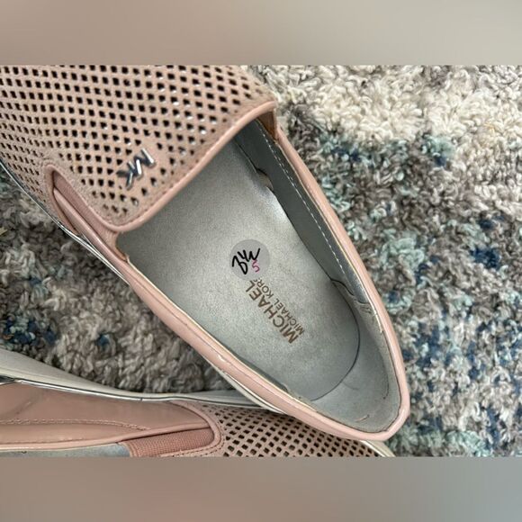 Michael Kors Rubber Outsole Pink Leather Slip On - Picture 10 of 11
